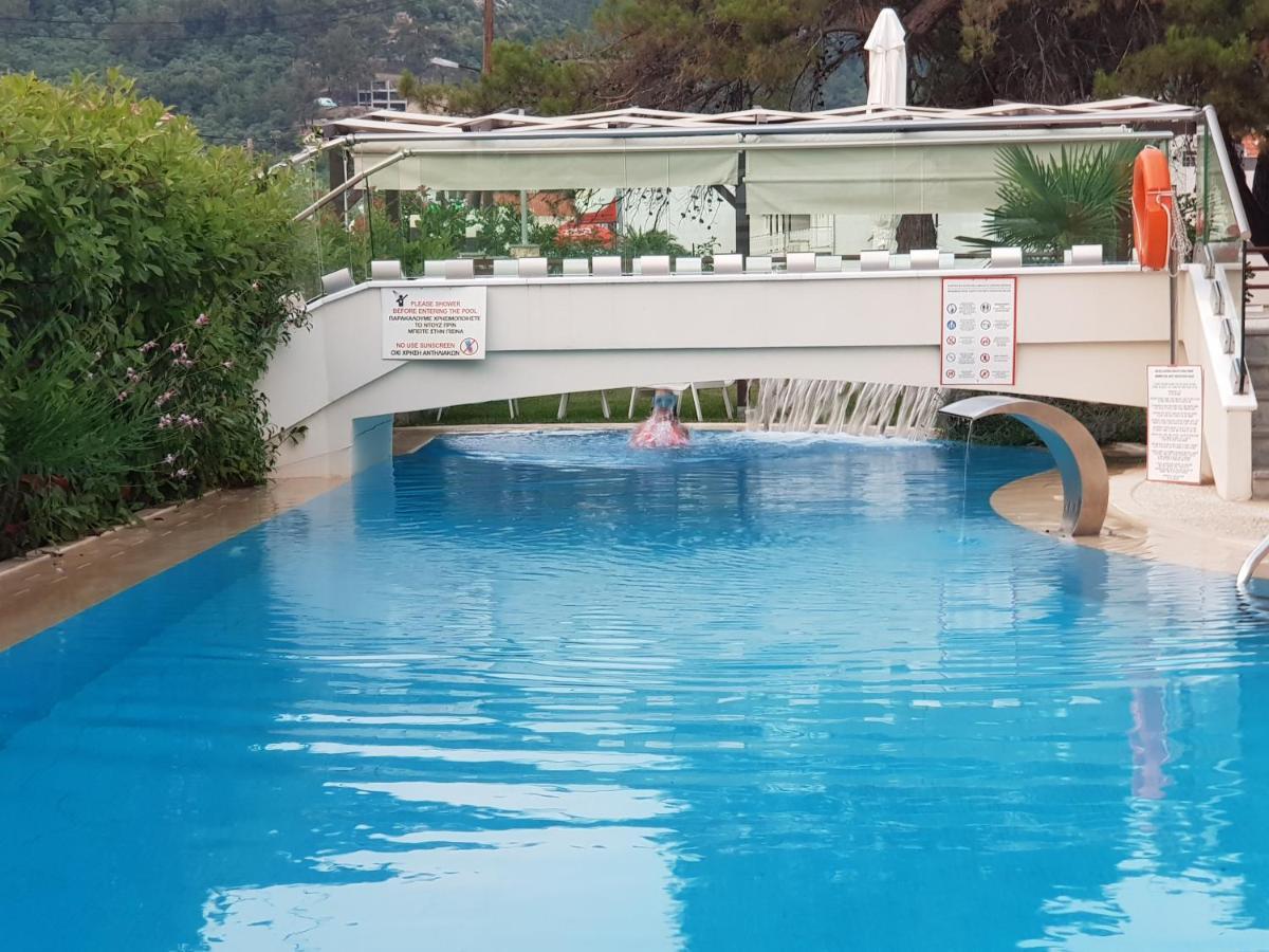 Hatzoudis Luxury Suites クリッシ・アモウディア エクステリア 写真