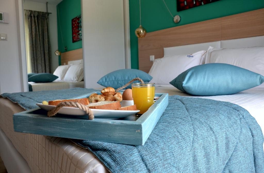Hatzoudis Luxury Suites クリッシ・アモウディア エクステリア 写真