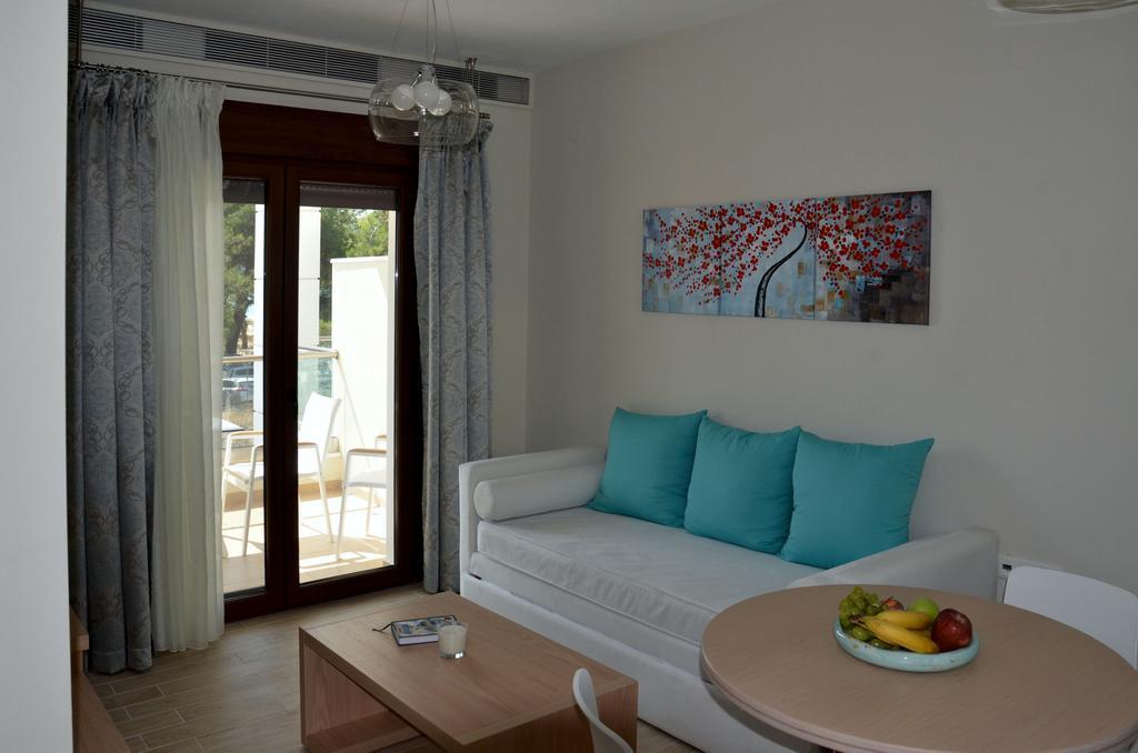 Hatzoudis Luxury Suites クリッシ・アモウディア エクステリア 写真